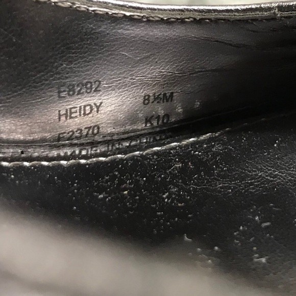 Calvin Klein Silver Heidy Slingbacks, Size 8.5M - Picture 6 of 6